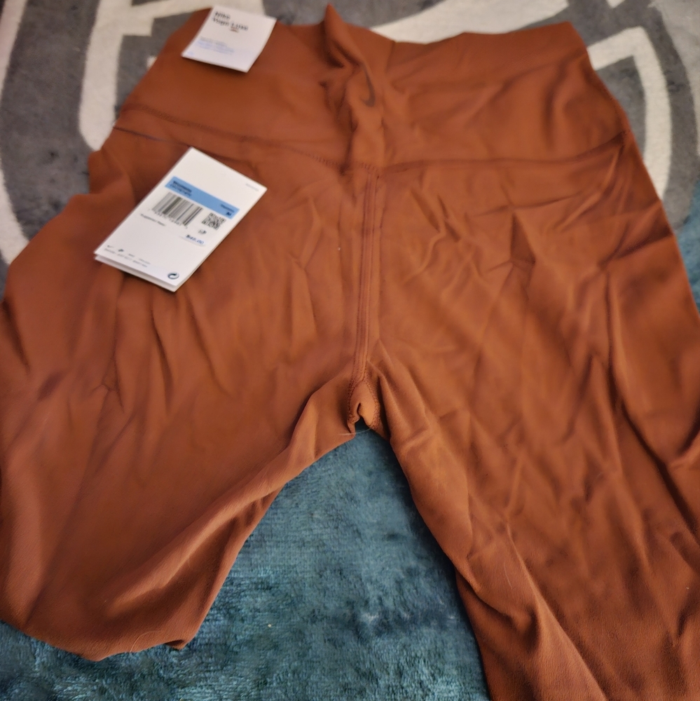 NWT bike shorts
